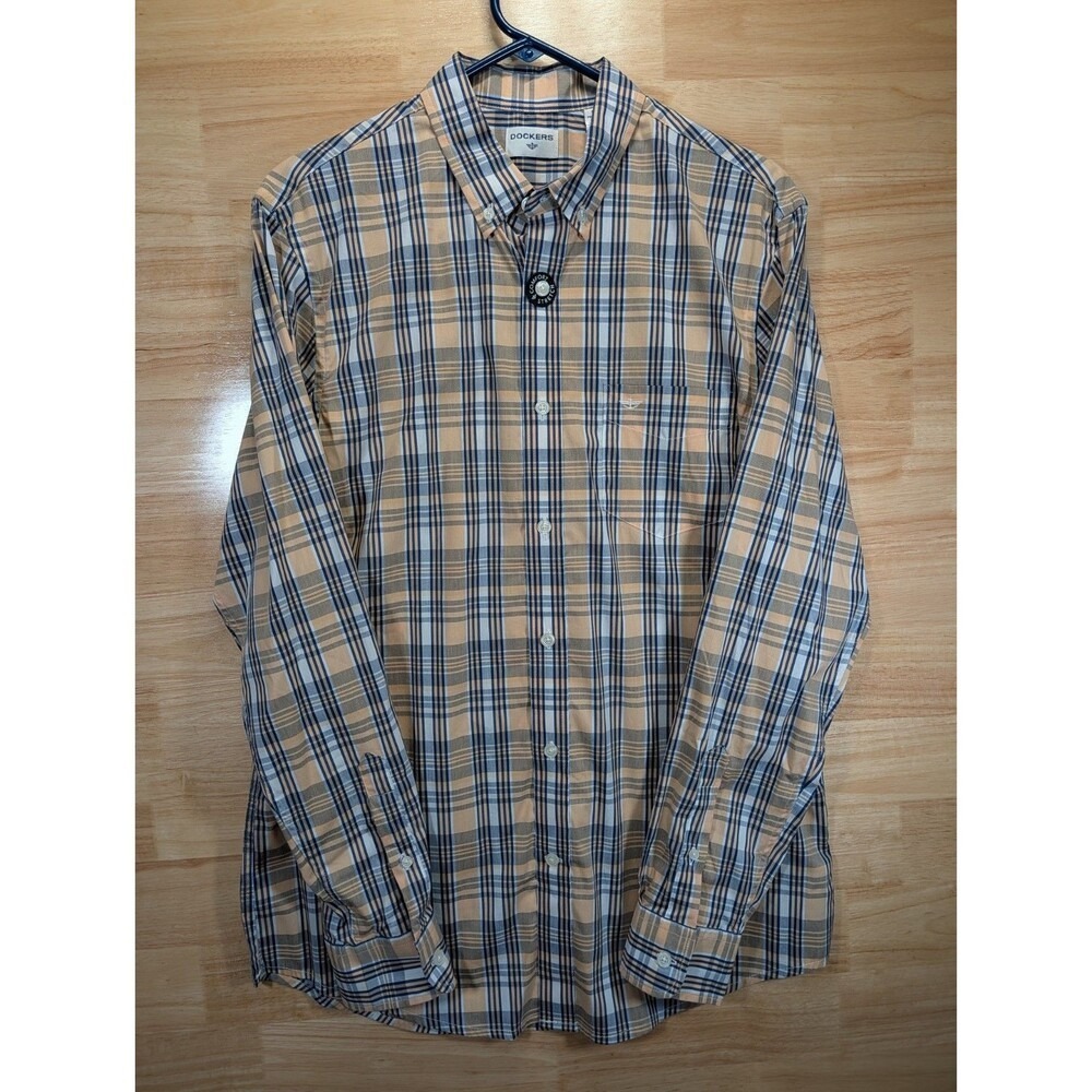 Dockers Men's Peach Cobbler Plaid Shirt (M)